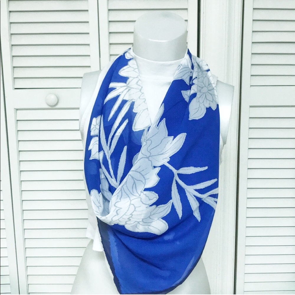 Merona scarf